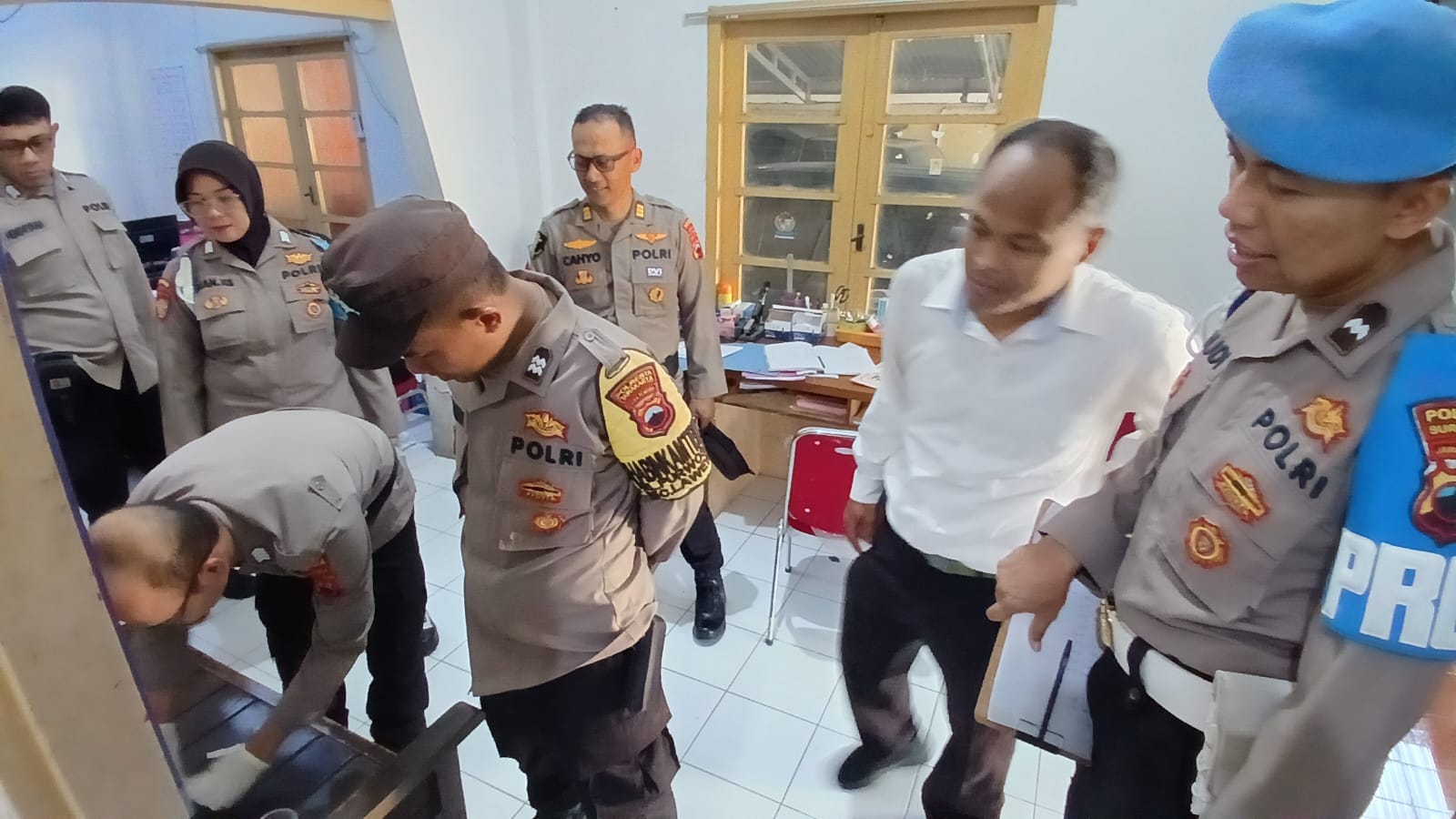 Polresta Surakarta Rutin Gelar Tes Urine Mendadak Usai Apel Pagi